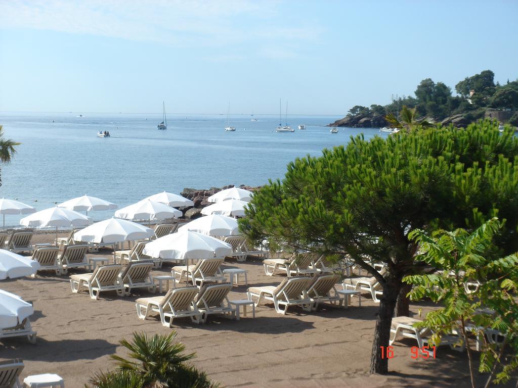 Agay Beach Hotel แซ็งต์-ราฟาเอล ภายนอก รูปภาพ